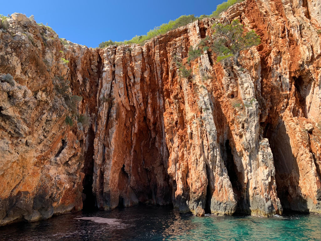 Red Rocks (Crvena Stijena)